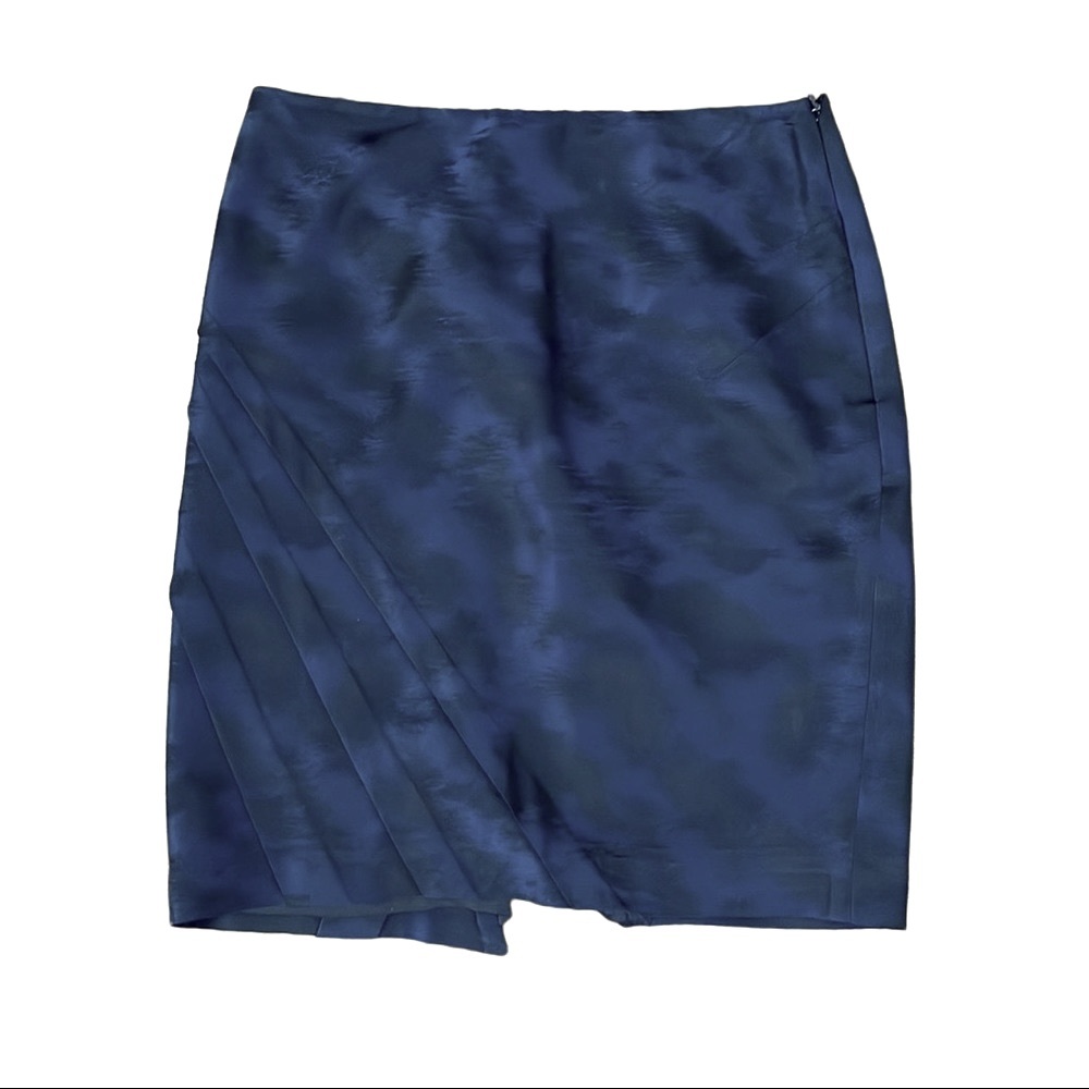 Ann Taylor Petite Black and Navy Blue Print Layered Detail Pencil Skirt